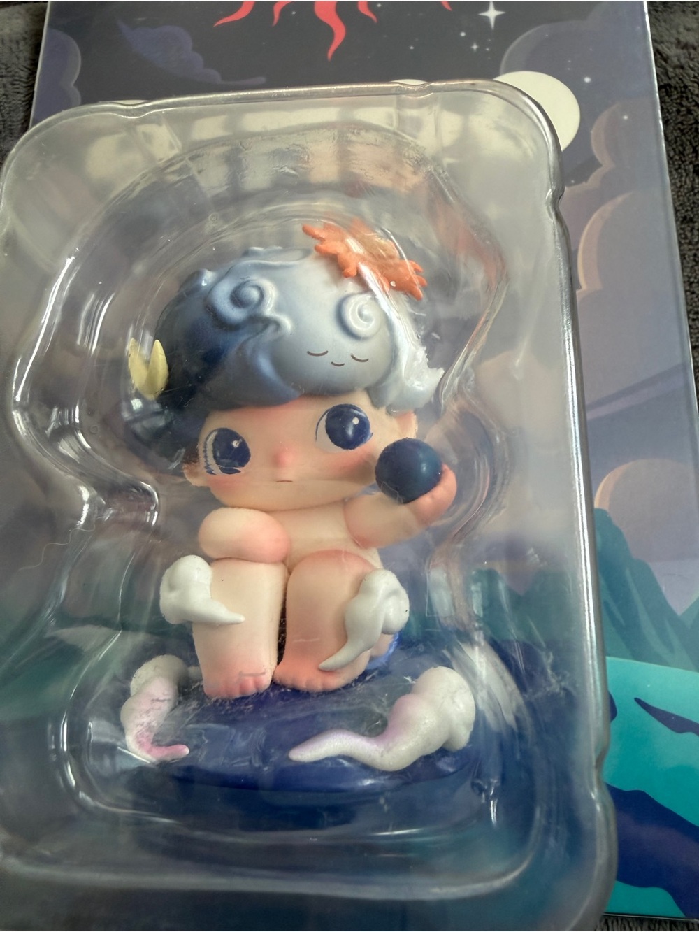 DIMOO Earth Day Figurine - Gorgeous Blues & Peach color. Sealed Hangcard.